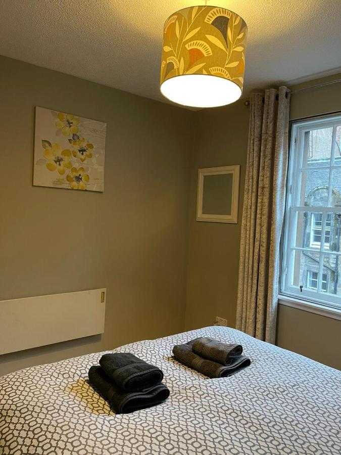 One Bedroom Websters Land Flat - Grassmarket Edinburgh Buitenkant foto